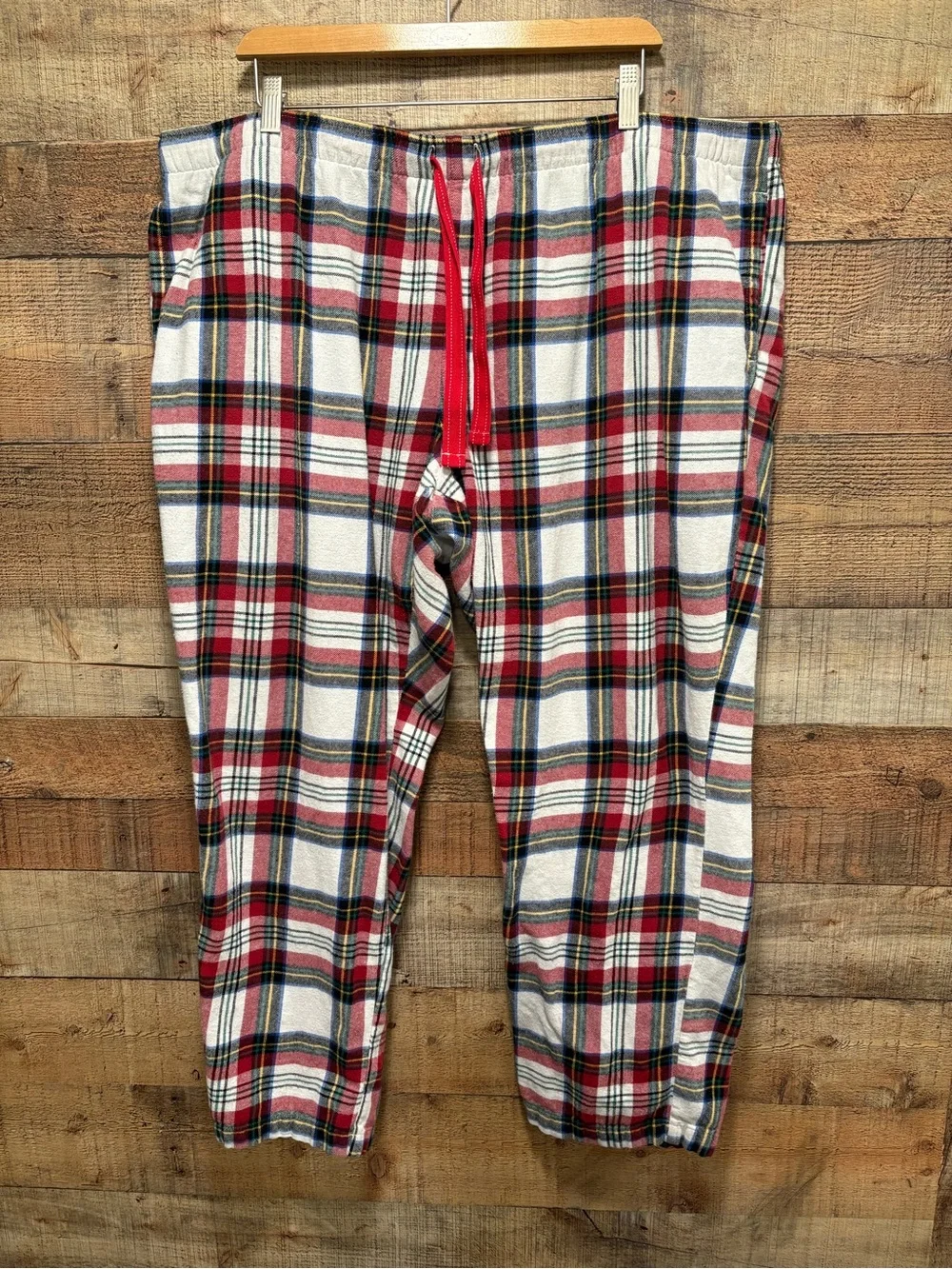 Old Navy Unisex 2XL Plaid Flannel Pajama Pants Red Holiday Lounge M026